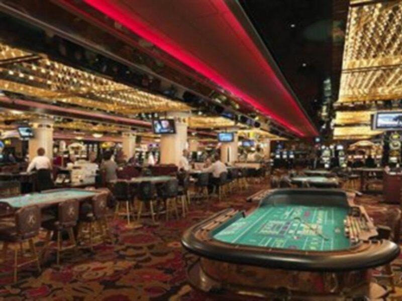 Organisert pokerkveld i restauranten